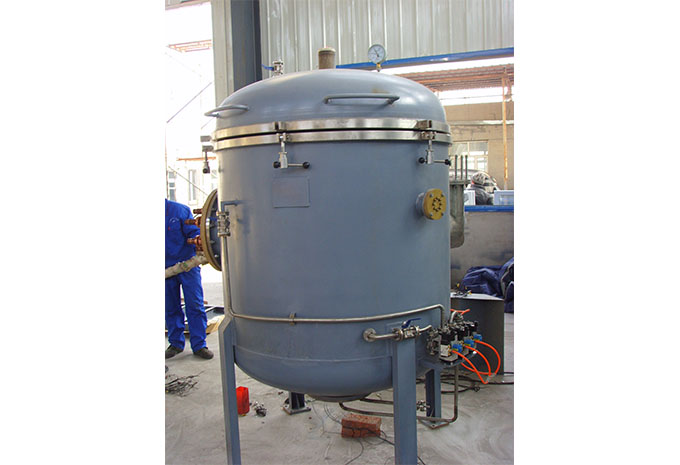 ZGJ-160通氫氣燒結爐生產現場
